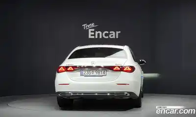 Mercedes-Benz E-Class 2025 2.0 гидро в Москве № 229445, миниатюра 4