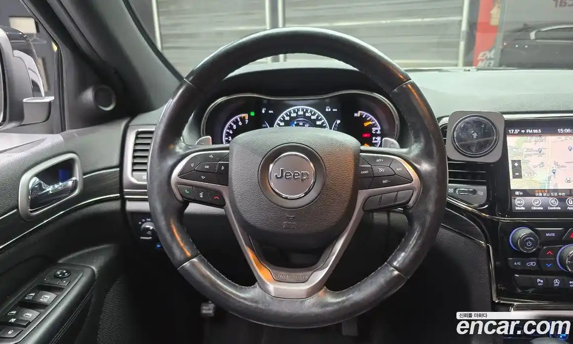 Jeep Cherokee 2020 3.6 гидро в Москве № 232366, фото 14