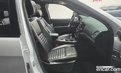 Jeep Cherokee 2020 3.6 гидро в Москве № 232366, миниатюра 10