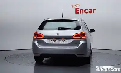 Peugeot 308 2014 2.0 гидро в Москве № 235632, миниатюра 4