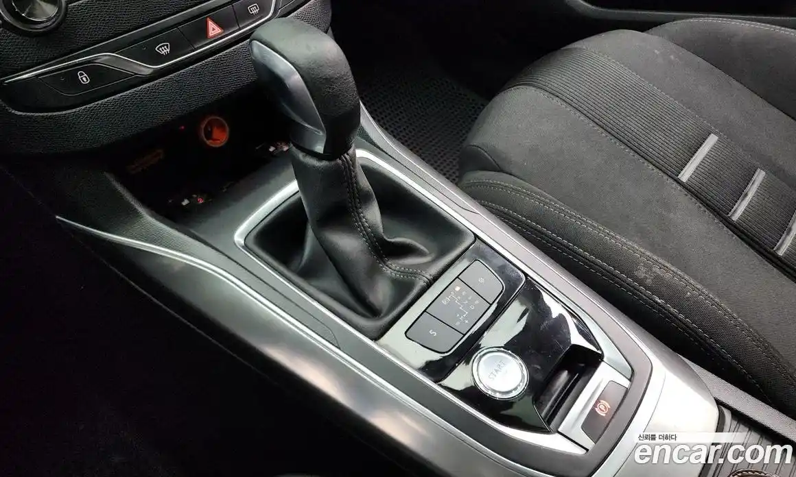 Peugeot 308 2014 2.0 гидро в Москве № 235632, фото 9