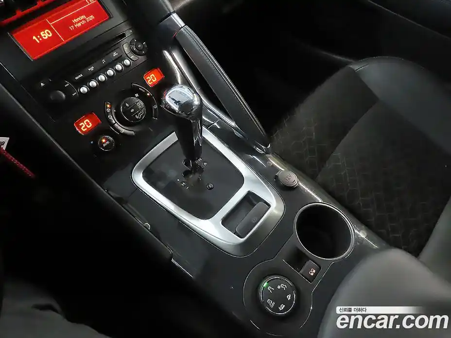 Peugeot 3008 2014 1.6 гидро в Москве № 235960, фото 16