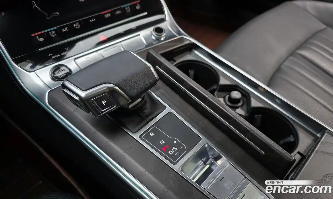 Audi A6 2023 2.0 гидро в Москве № 246965, фото 9