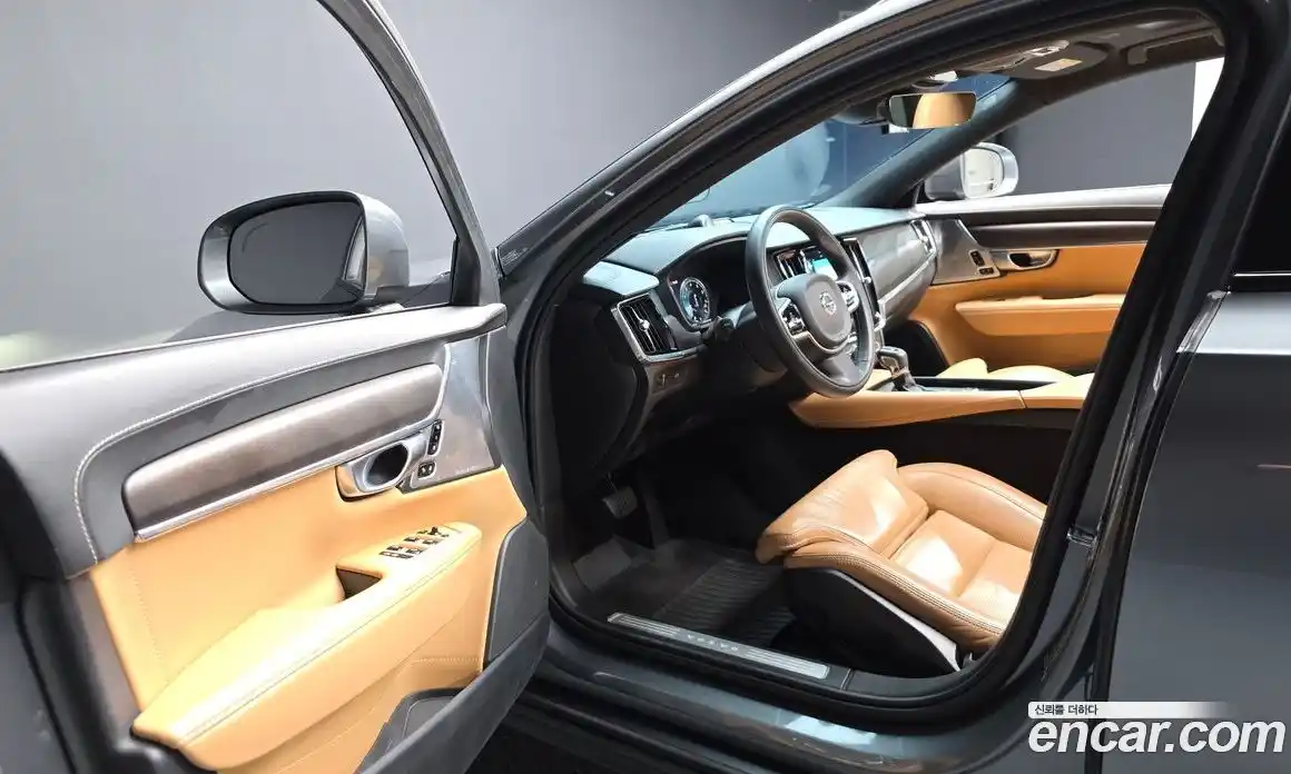 Volvo V90 2019 2.0 гидро в Москве № 251069, фото 10