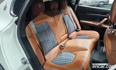 Maserati Quattroporte 2019 3.0 гидро в Москве № 255914, миниатюра 12