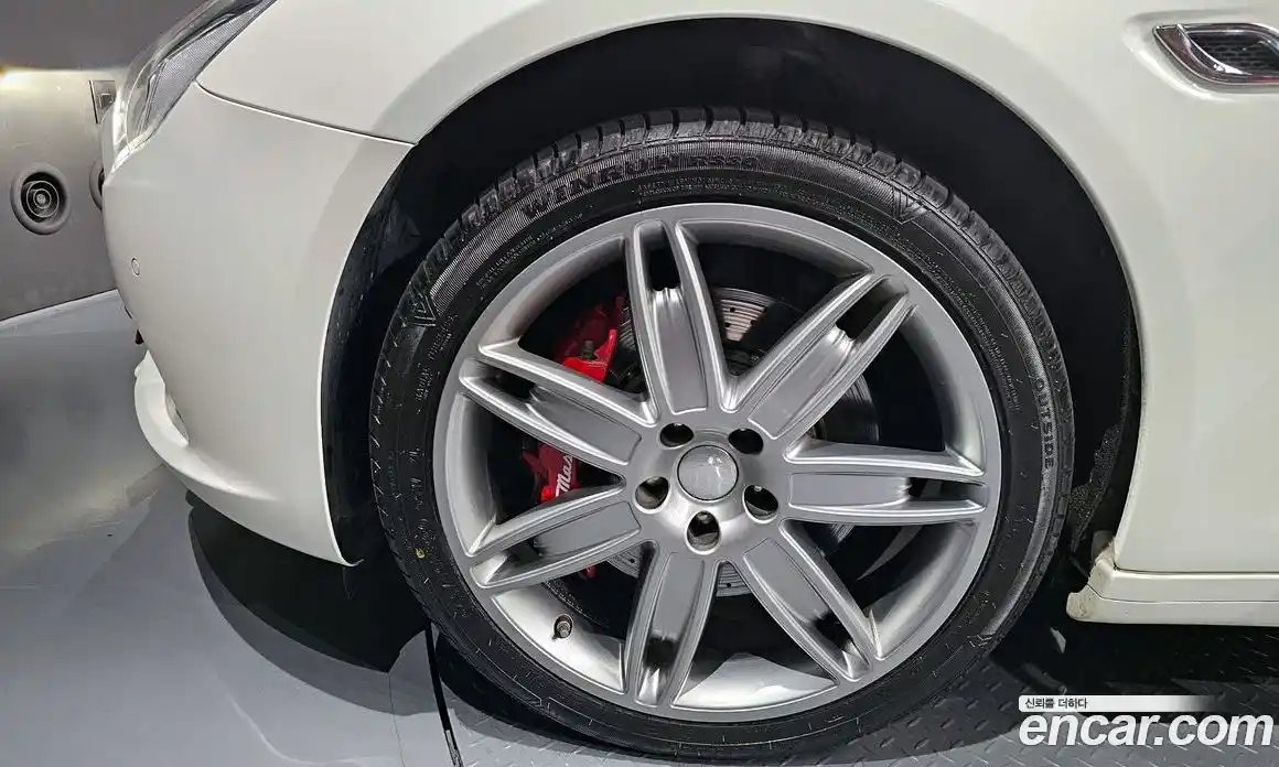 Maserati Quattroporte 2019 3.0 гидро в Москве № 255914, фото 5