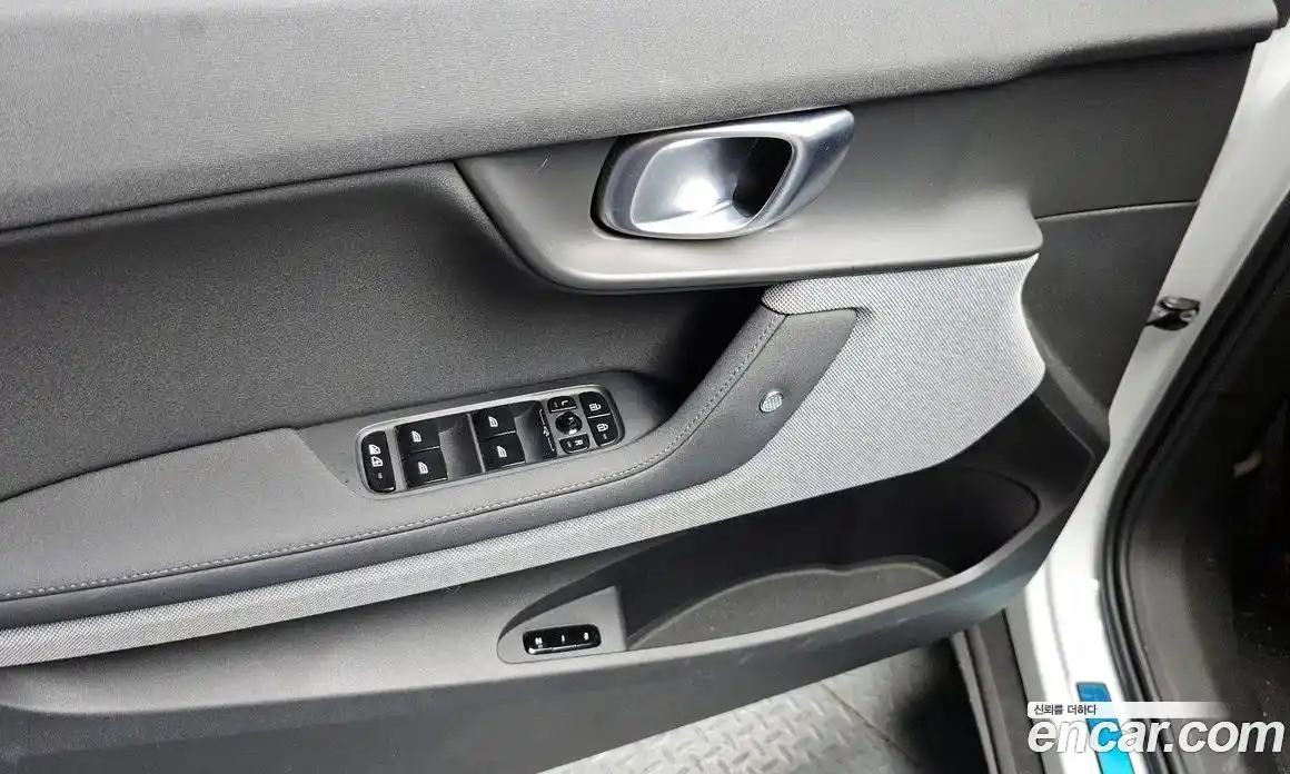 Polestar Polestar 2 2022 0.2 гидро в Москве № 256102, фото 19