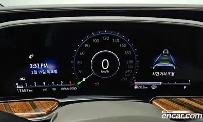 Cadillac Escalade 2023 6.2 гидро в Москве № 256373, миниатюра 8