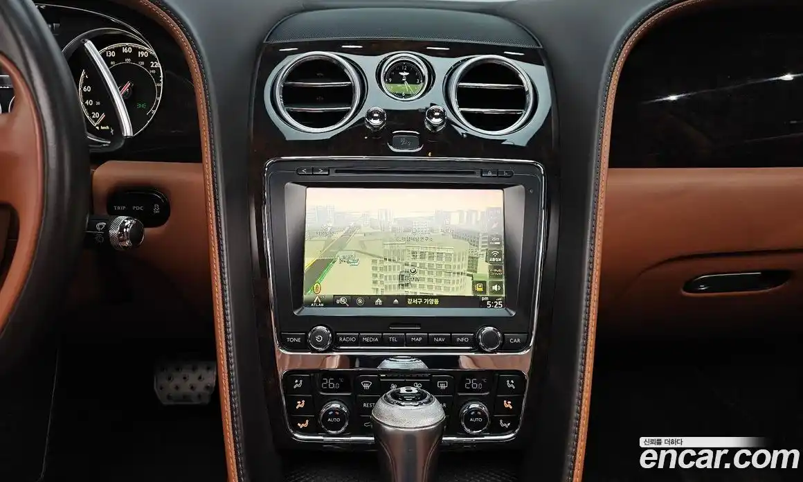 Bentley Flying Spur 2018 4.0 гидро в Москве № 256620, фото 14