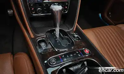 Bentley Flying Spur 2018 4.0 гидро в Москве № 256620, миниатюра 9