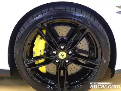 Ferrari Roma 2024 3.9 гидро в Москве № 263165, миниатюра 9