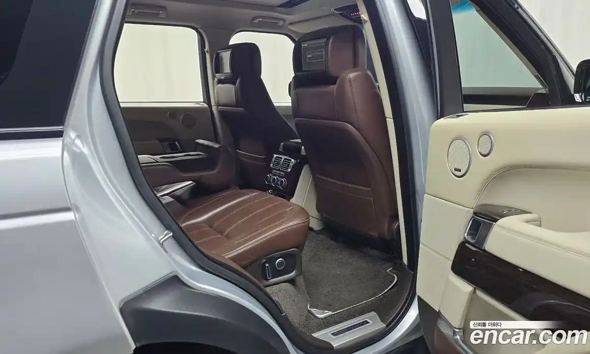 Land Rover Range-Rover 2016 4.4 гидро в Москве № 271582, фото 12