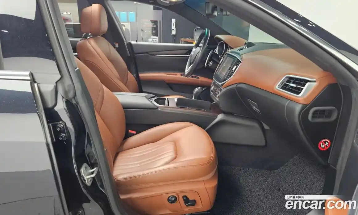 Maserati Ghibli 2016 3.0 гидро в Москве № 282743, фото 11