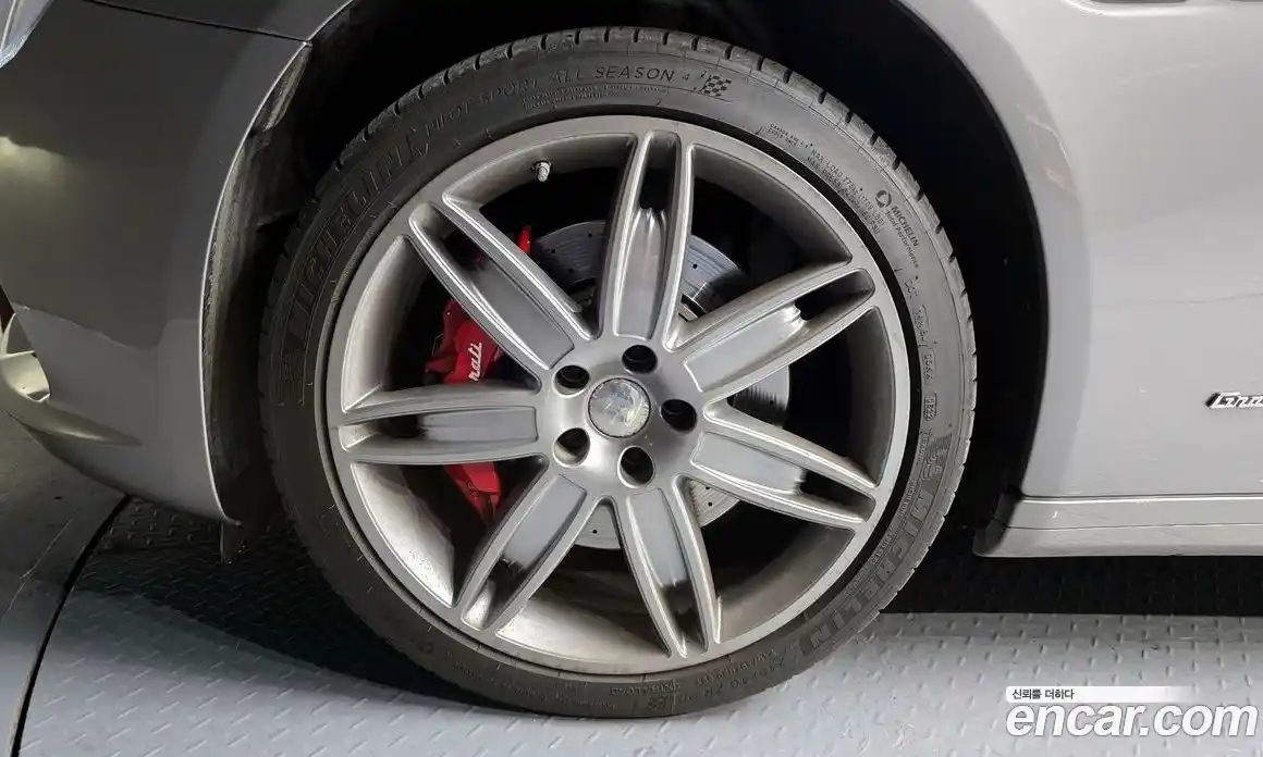 Maserati Quattroporte 2019 3.0 гидро в Москве № 282809, фото 5