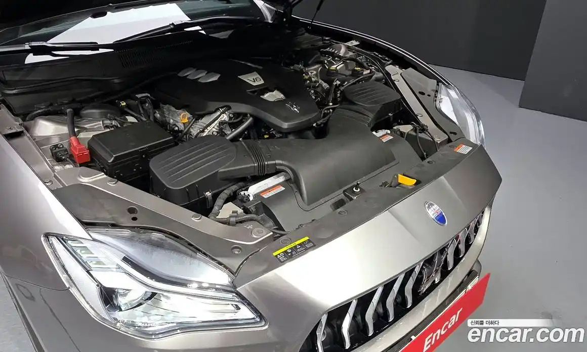 Maserati Quattroporte 2019 3.0 гидро в Москве № 282809, фото 6