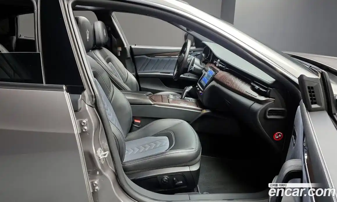 Maserati Quattroporte 2019 3.0 гидро в Москве № 282809, фото 10