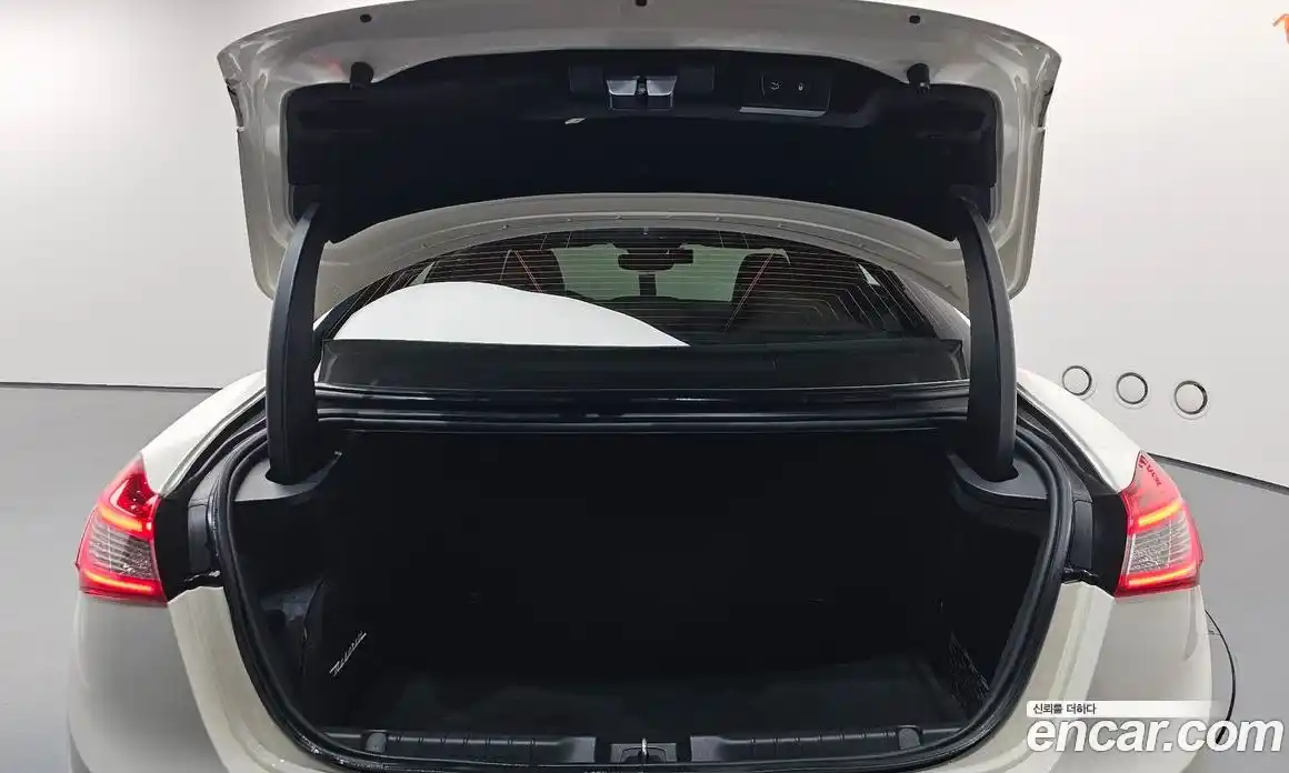 Maserati Ghibli 2016 3.0 гидро в Москве № 283029, фото 20