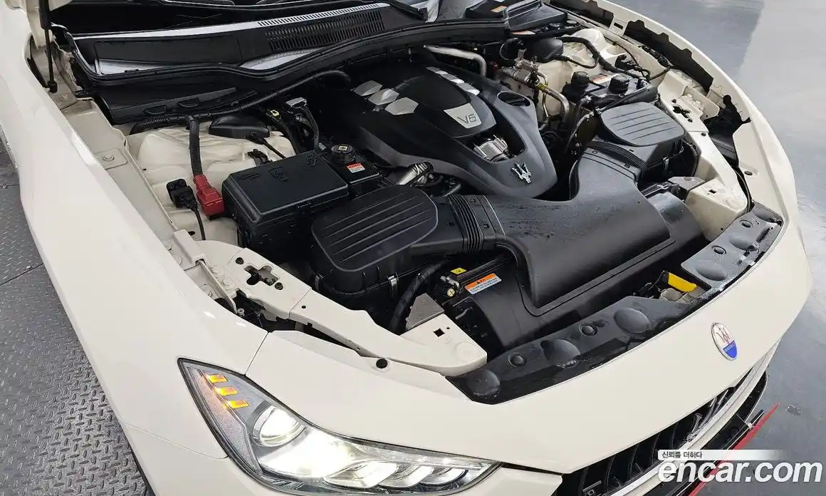 Maserati Ghibli 2016 3.0 гидро в Москве № 283029, фото 6