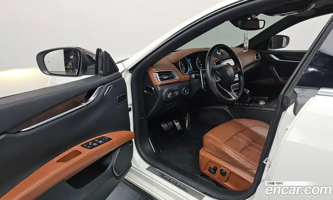 Maserati Ghibli 2016 3.0 гидро в Москве № 283029, фото 10