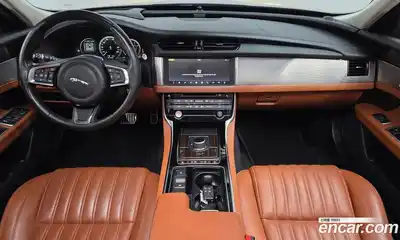 Jaguar XF 2019 2.0 гидро в Москве № 283656, миниатюра 7