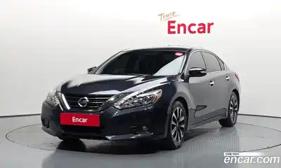 Nissan Altima, 2017