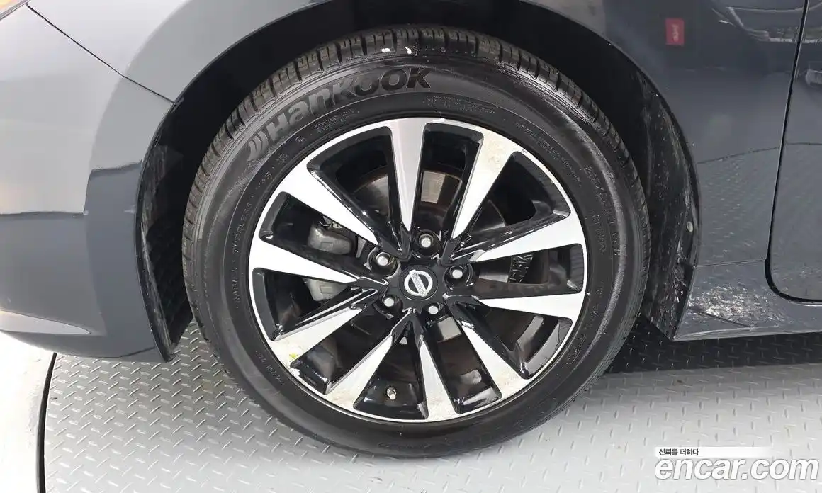 Nissan Altima 2017 2.5 гидро в Москве № 284965, фото 5