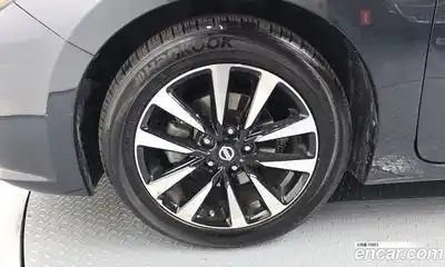 Nissan Altima 2017 2.5 гидро в Москве № 284965, миниатюра 5