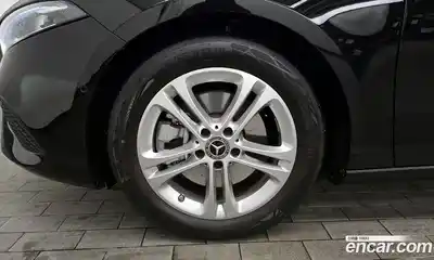 Mercedes-Benz A-Class 2025 2.0 гидро в Москве № 286097, миниатюра 5