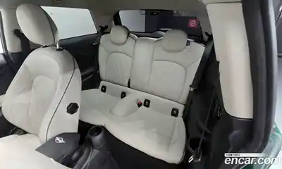 Mini Cooper 2023 2.0 гидро в Москве № 299314, миниатюра 12