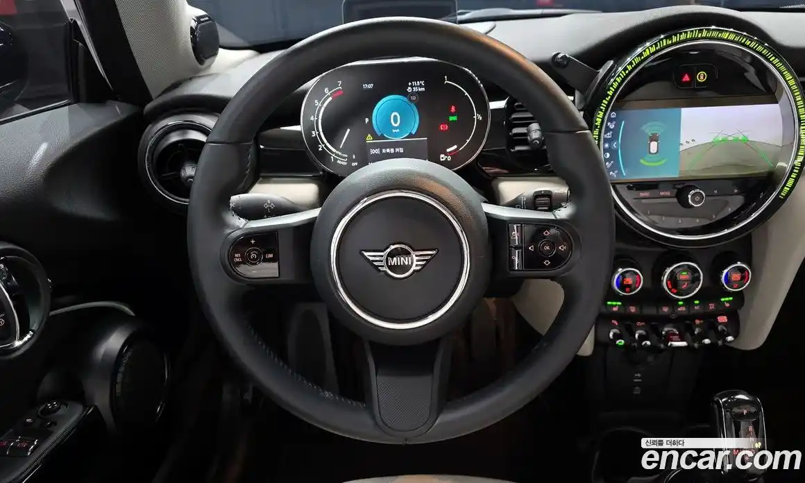 Mini Cooper 2023 2.0 гидро в Москве № 299314, фото 13