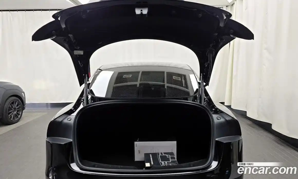 Tesla Model 3 2025 0.2 гидро в Москве № 300282, фото 20