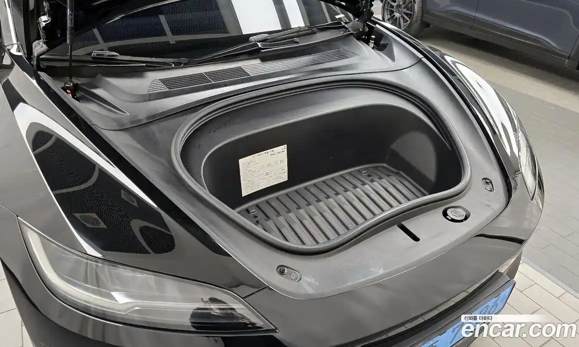 Tesla Model 3 2025 0.2 гидро в Москве № 300282, фото 6