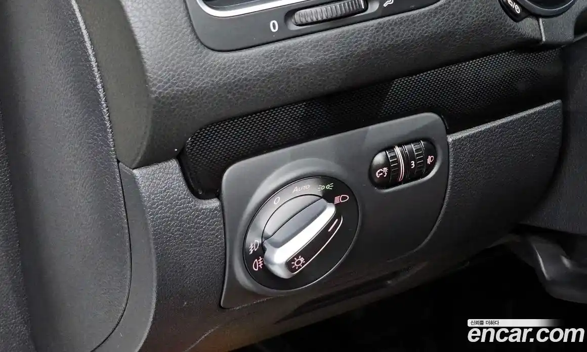 Volkswagen Golf 2013 2.0 гидро в Москве № 301514, фото 17