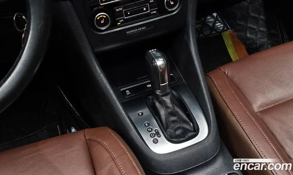 Volkswagen Golf 2013 2.0 гидро в Москве № 301514, фото 8