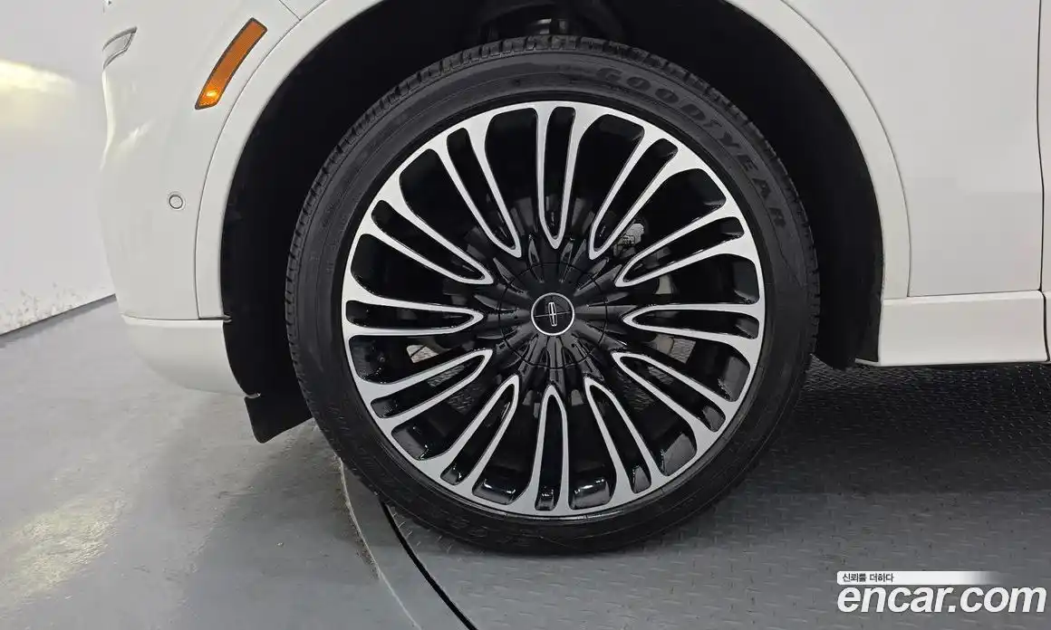 Lincoln Aviator 2023 3.0 гидро в Москве № 303985, фото 5