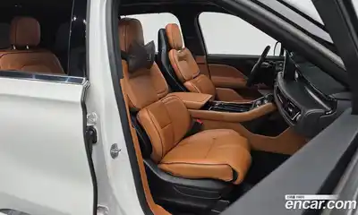 Lincoln Aviator 2023 3.0 гидро в Москве № 303985, миниатюра 10