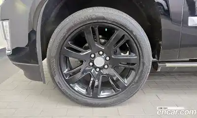 Cadillac Escalade 2014 6.2 гидро в Москве № 306848, миниатюра 5