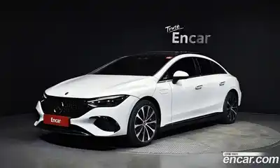 Mercedes-Benz EQE, 2022