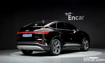 Audi Q4 e-tron, 2022