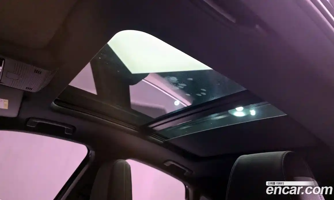 Audi Q4 e-tron 2022 0.2 гидро в Москве № 312180, фото 17