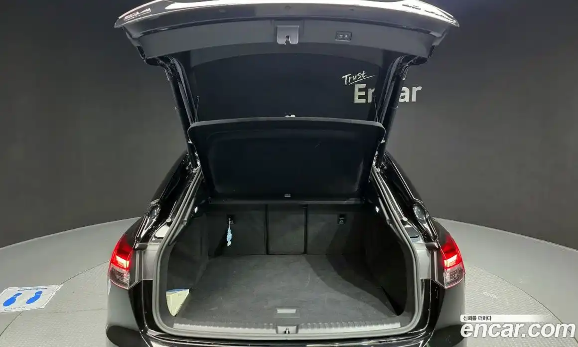 Audi Q4 e-tron 2022 0.2 гидро в Москве № 312180, фото 19