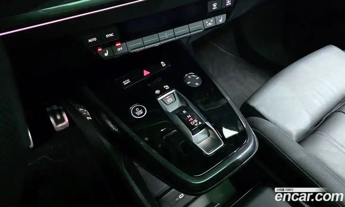 Audi Q4 e-tron 2022 0.2 гидро в Москве № 312180, фото 8