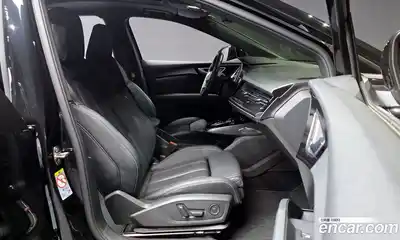 Audi Q4 e-tron 2022 0.2 гидро в Москве № 312180, миниатюра 10