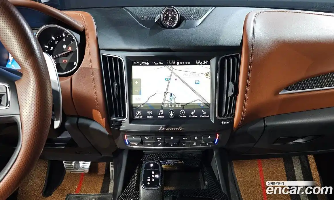 Maserati Levante 2019 3.0 гидро в Москве № 331108, фото 14