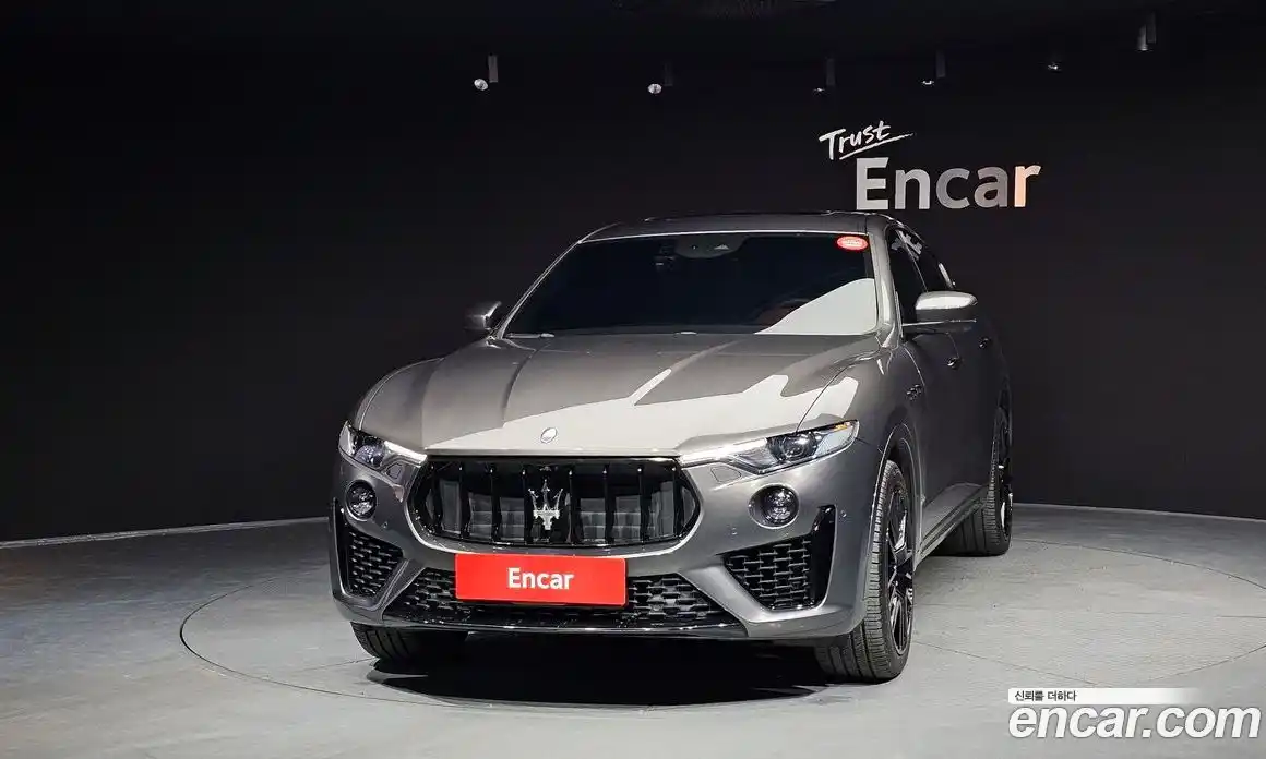 Maserati Levante 2019 3.0 гидро в Москве № 331108, фото 3