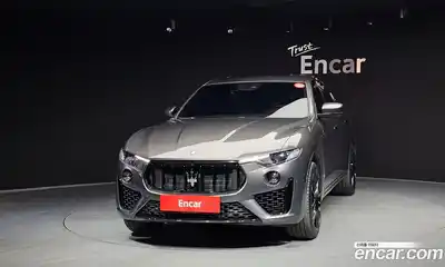 Maserati Levante 2019 3.0 гидро в Москве № 331108, миниатюра 3