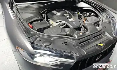 Maserati Levante 2019 3.0 гидро в Москве № 331108, миниатюра 6