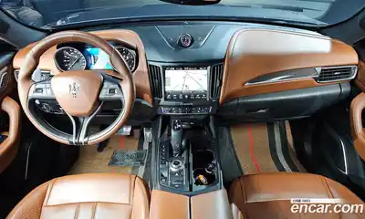 Maserati Levante 2019 3.0 гидро в Москве № 331108, миниатюра 7