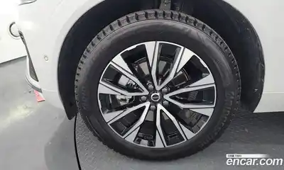 Volvo XC60 2024 2.0 гидро в Москве № 344003, миниатюра 5