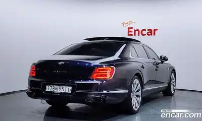 Bentley Flying Spur 2022 4.0 гидро в Москве № 366320, миниатюра 2